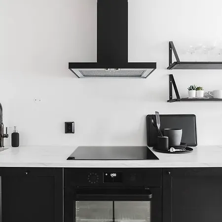 Modern Studio Perfect For Business Travelers. Bg1 Apartman